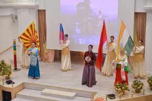 4-Opening ceremony of Vamily Values retreat for Chinese group